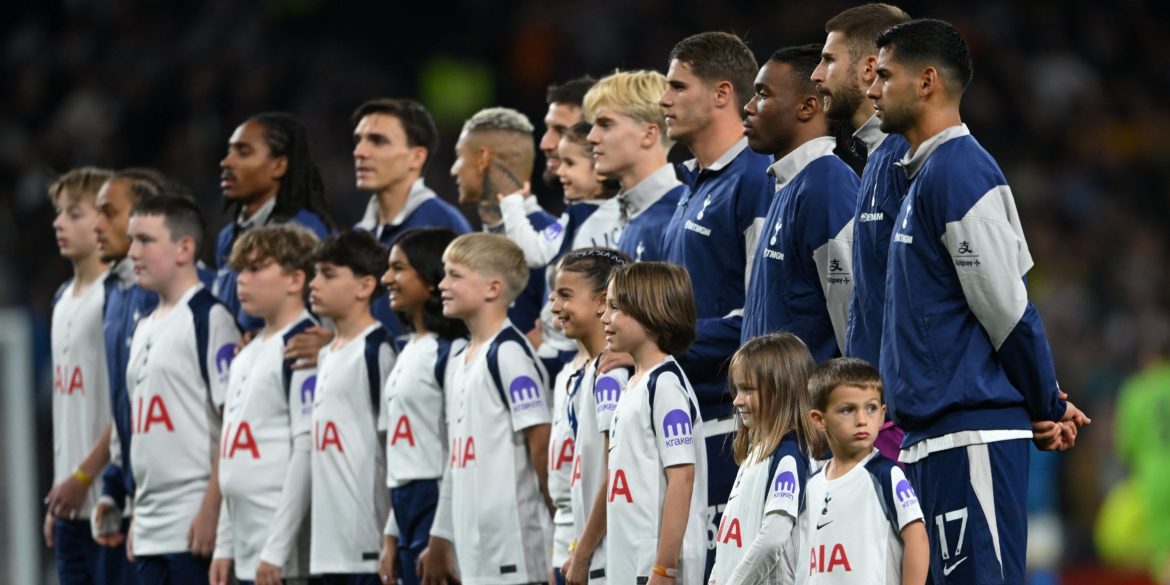 Journalist responds to "whispers" about £40m English star joining Tottenham