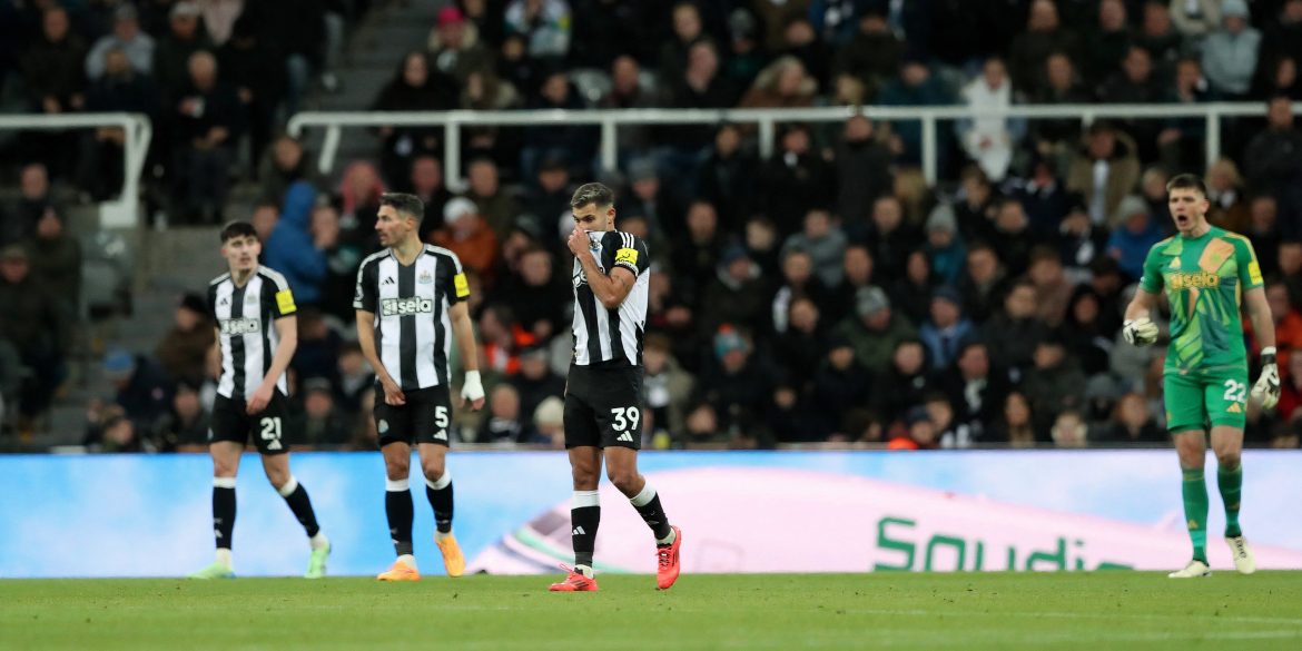 Howe must finally drop 5/10 Newcastle star who had fewer touches than Pope