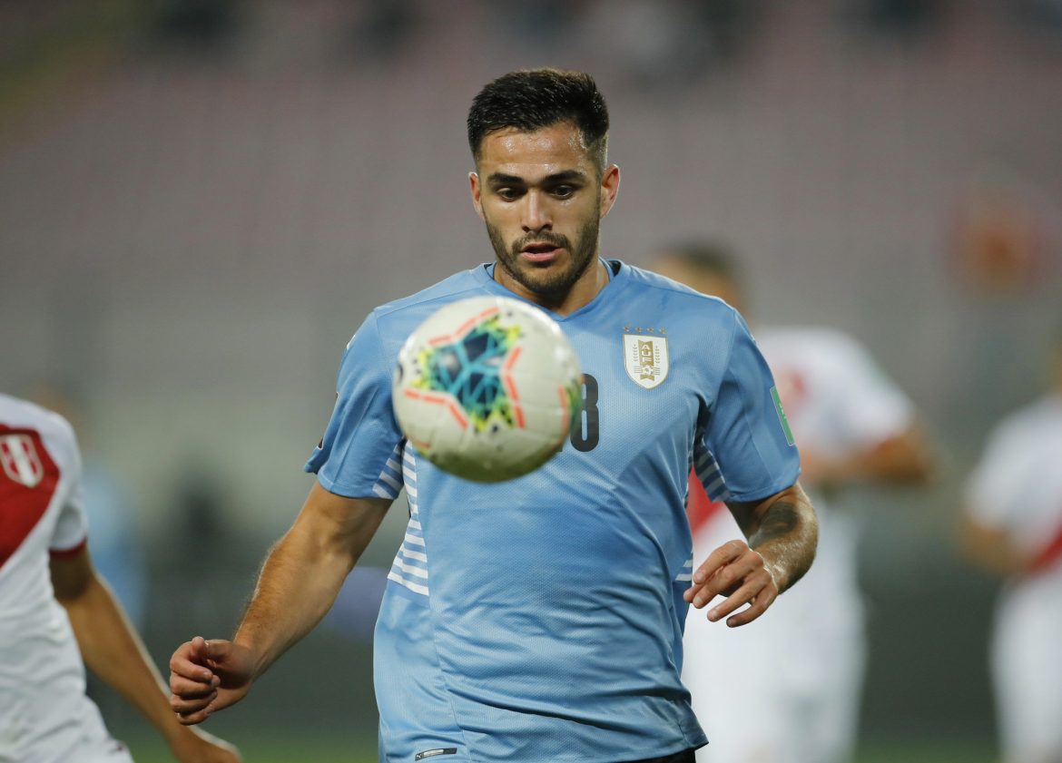 Wolves: Lage plotting bid for Maxi Gomez