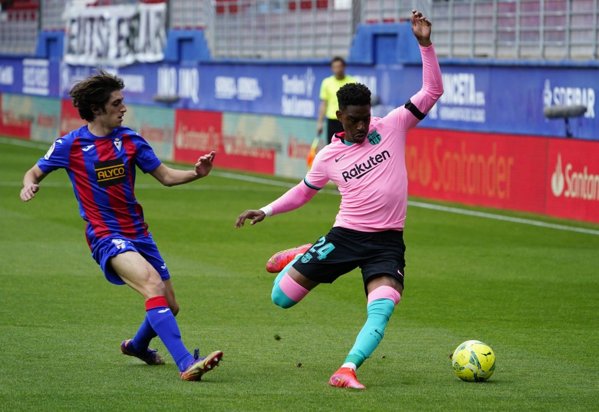 Pundit says Junior Firpo can start Premier League games