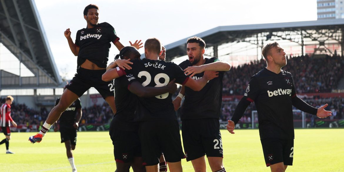 West Ham hold internal talks over signing £25m striker after 31-goal season
